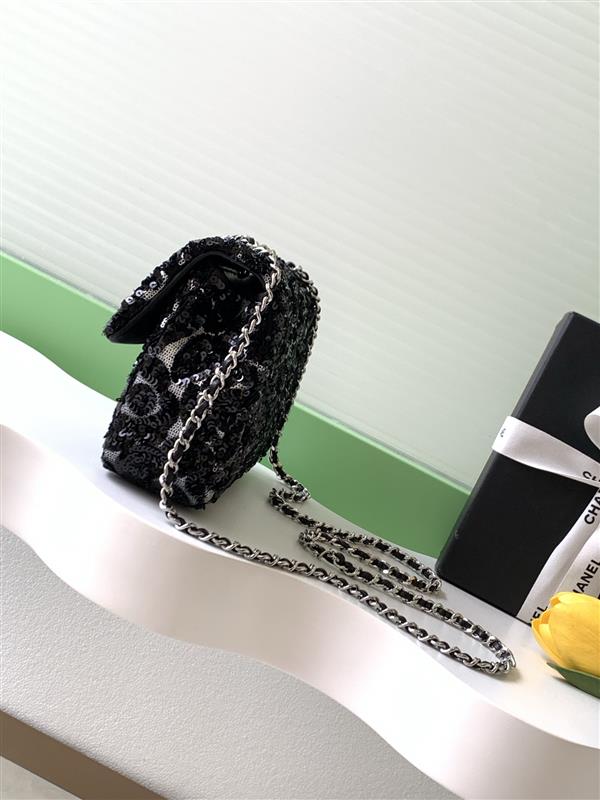 2026131214252452 900